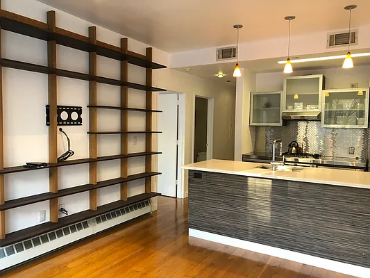 Rented by REAL New York | media 9