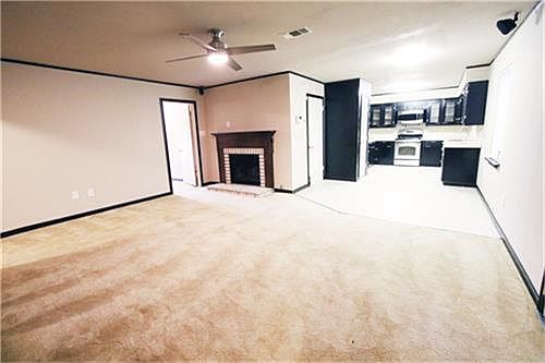3rd image of 104 Pamela Dr