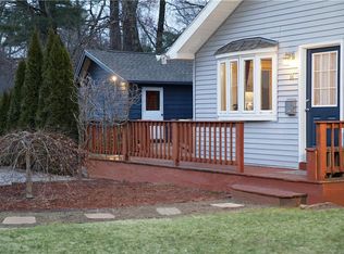 54 Arizona St, Coventry, RI 02816
