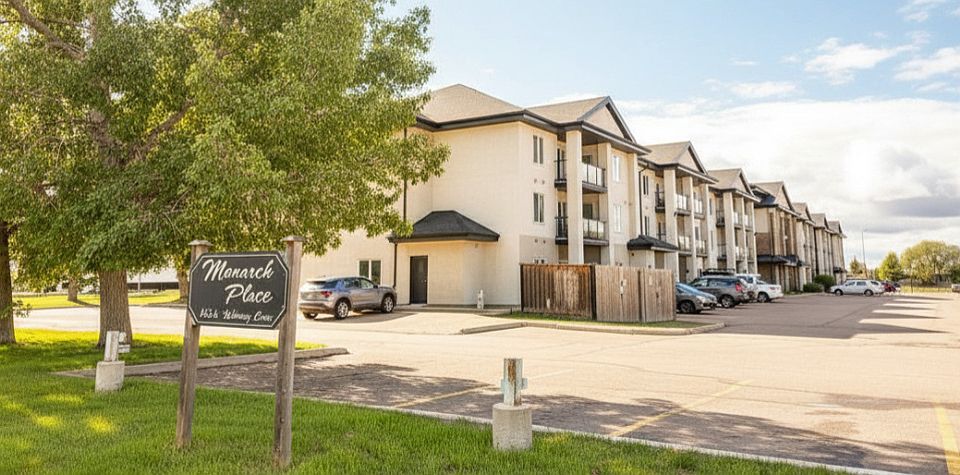 1st image of 80 Kelloway Cres #A
