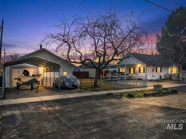 241 W Idaho Ave, Meridian, ID 83642