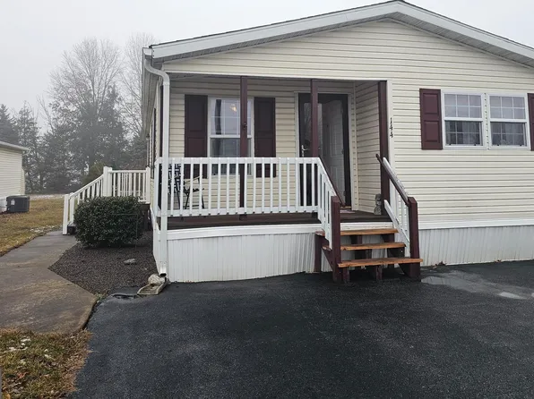 144 Tulip Cir, Ephrata, PA 17522