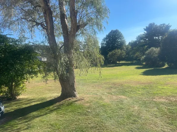 736 Crescent St, East Bridgewater, MA 02333