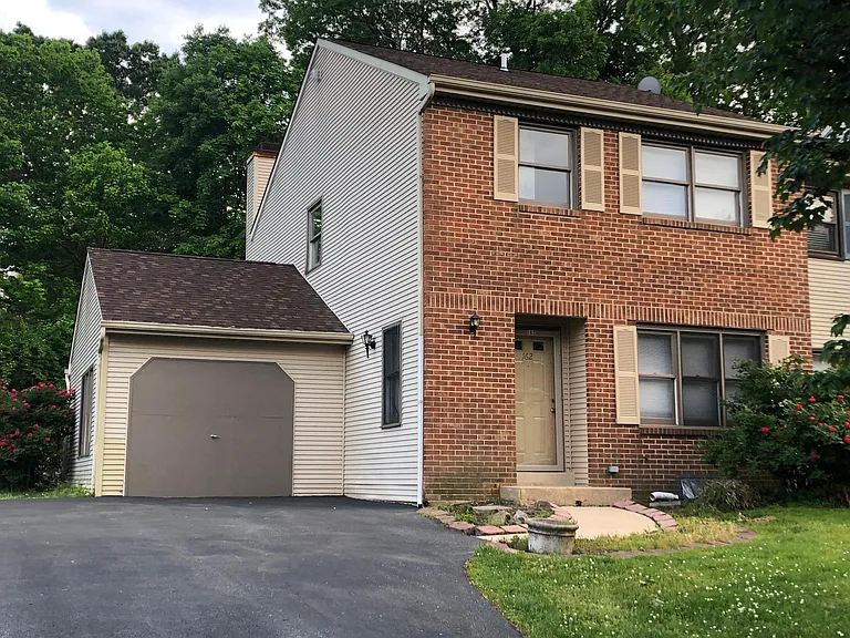 162 Trotters Lea Ln — Photo 1