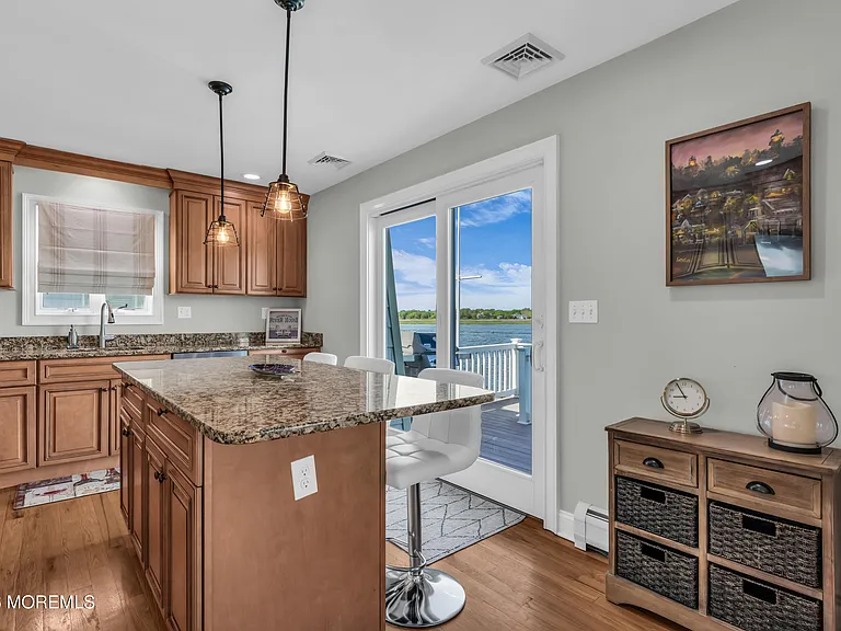 14 Willow Way — Photo 12