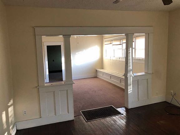 4th image of 600 N Atchison St