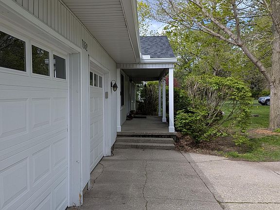 4th image of 7852 State St