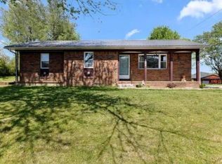 202 Spencer St, Burkesville, KY 42717