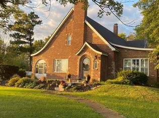 608 W Main St, Fredericktown, MO 63645