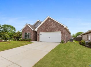 600 Magnolia?place Ln SW, Hartselle, AL 35640