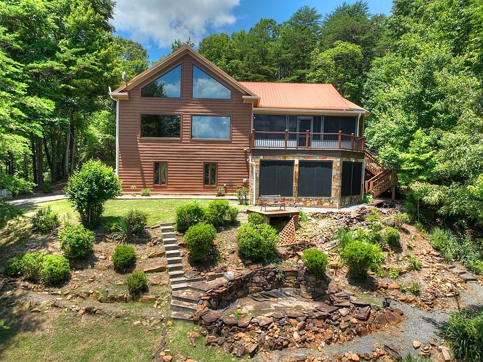 1st image of 762 Pettit Ridge Rd