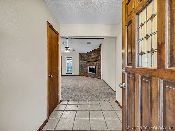 3rd image of 4602 S 132nd Pl E