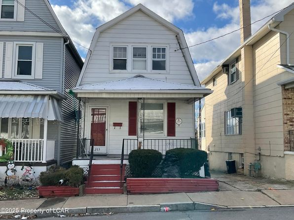 253 Andover St, Wilkes Barre, PA 18702