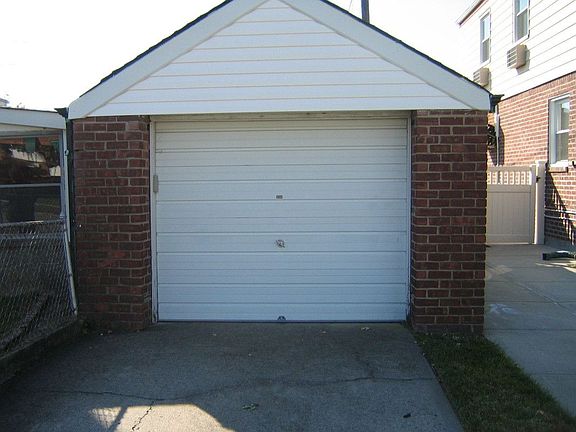 2nd image of 25019 Shiloh Ave
