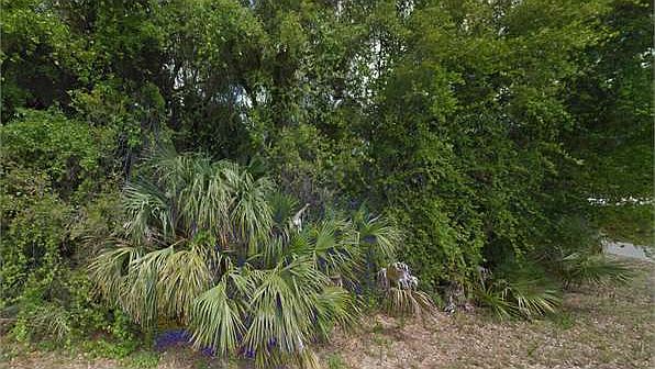 1st image of 18138 Luscar Ave