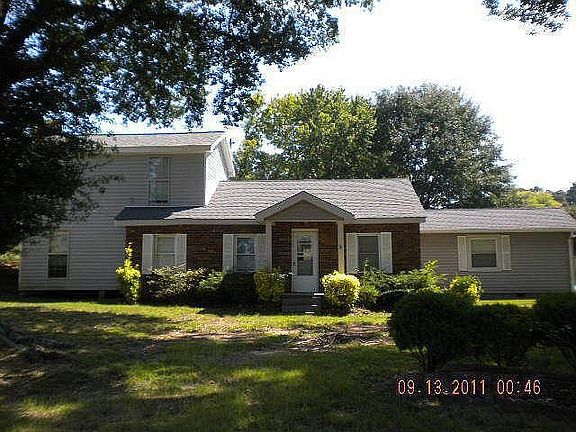 2nd image of 102 Woodglen Dr