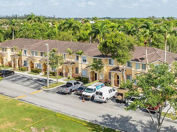 3rd image of 2863 SE 15th Rd #73