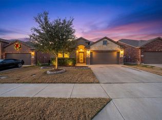 11313 Golden Ridge Ln, Haslet, TX 76052