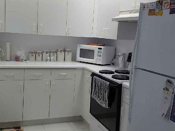 5th image of 801 SW 141st Ave #302O