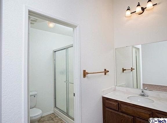 3rd image of 15735 Nordhoff St Unit 20