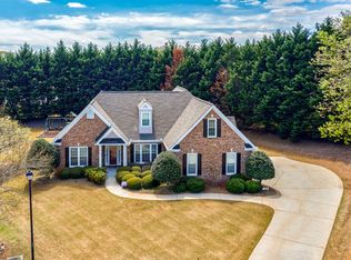 5892 Alpine Ct, Hoschton, GA 30548