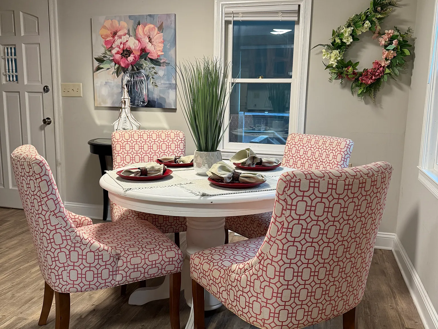 2 bed, 1399 sqft, $2,250 — Photo 4