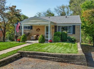 30 Elwyn Ave, Carnegie, PA 15106