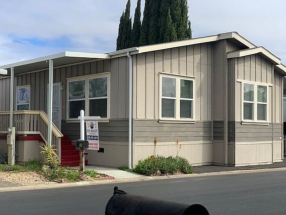 2nd image of 1520 E Capitol Expy Space 136