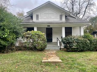 1810 Hubbard St, Paris, TX 75460