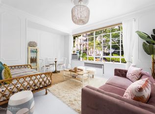 224 E 17th St APT 1F, Manhattan, NY 10003