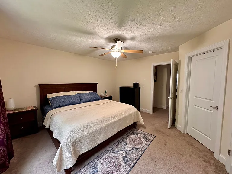 573 Spring Oaks Dr — Photo 9