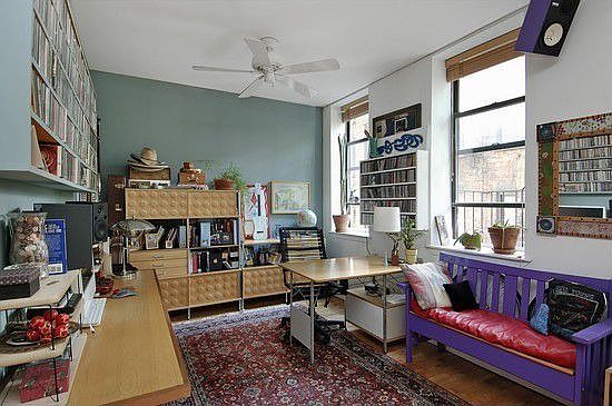 4th image of 307 E 8th St APT 3B