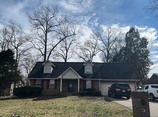 241 Millstone Cir, Clarksville, TN 37042