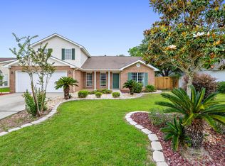 2811 Tara Ln, Ocean Springs, MS 39564