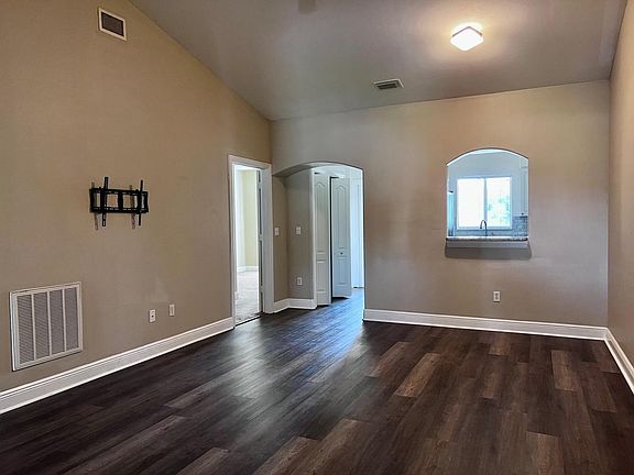 4th image of 4110 Castilla Cir APT 201