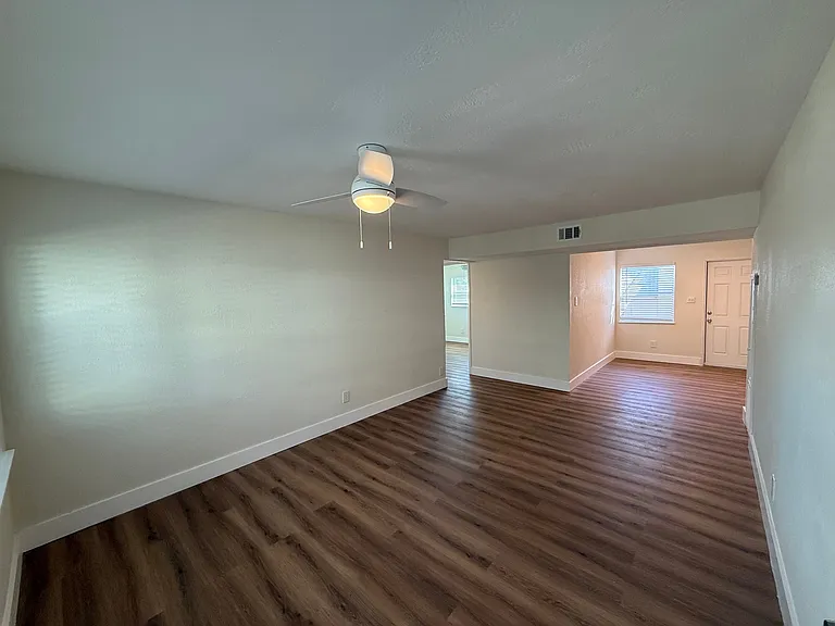 6642 5th Ave N #A — Photo 3
