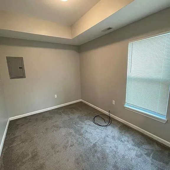 1119 Custer St #202 — Photo 11