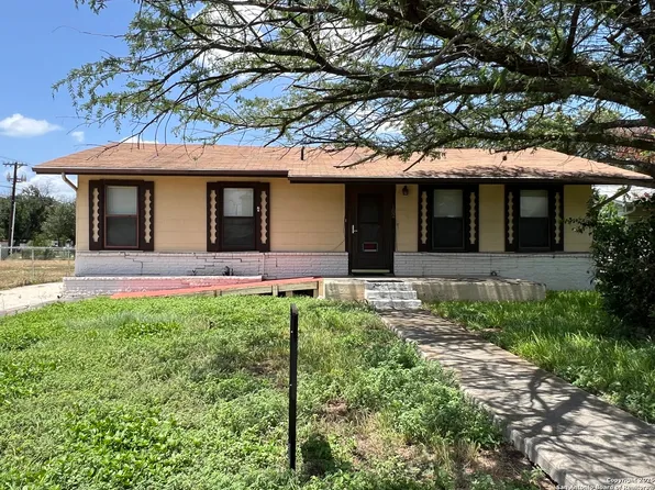 182 PERRYMAN ST, New Braunfels, TX 78130