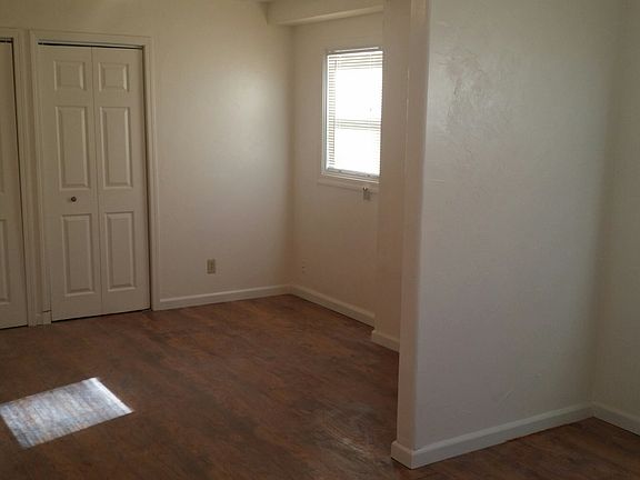5th image of 415 Court St
