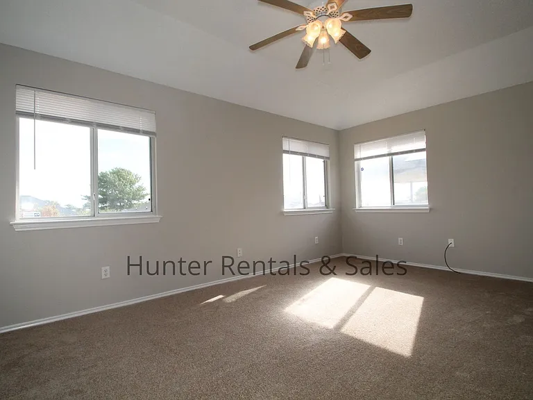 3203 Dorothy Jane Dr — Photo 13