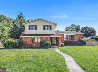 971 Beechwood Ave, Pasadena, MD 21122
