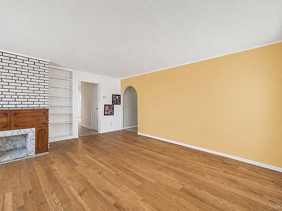 5th image of 243 Coventry Road S