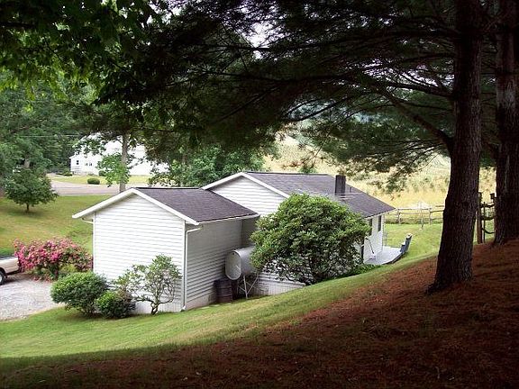 4th image of 5971 Elk Creek Pkwy