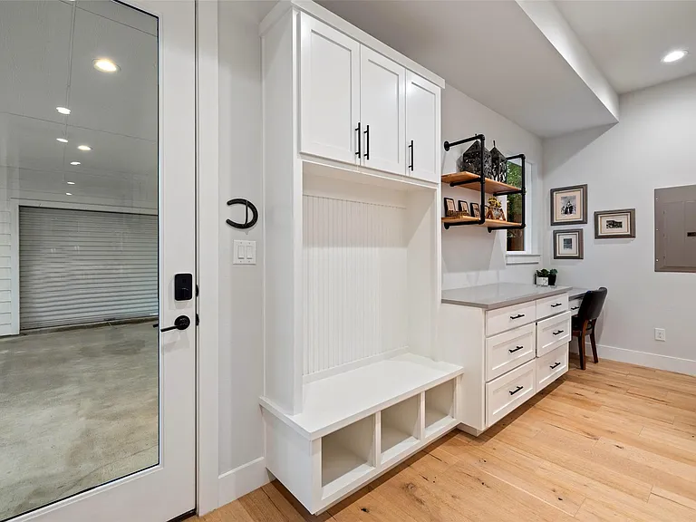 22218 Briarcliff Dr — Photo 18