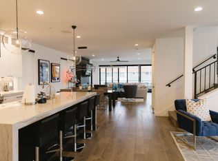 116 W Channel Islands Blvd, Oxnard, CA 93035