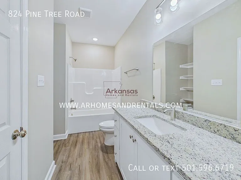 824 Pine Tree Rd — Photo 6