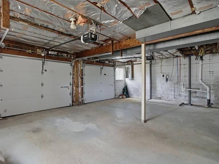 1308 Perry Ave — Photo 21