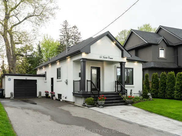 14 Nordale Cres, Toronto, ON M6M 3A1