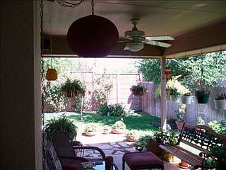4th image of 271 Bonner Blvd