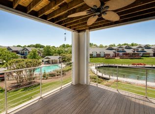18521 Harborside Dr, Cornelius, NC 28031